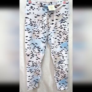 Fabletics - Boost High-Waisted 7/8 Leggings - Cosmic Animal/Black - L/10 - NWT!
